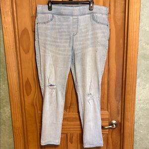 Women’s Old Navy Distressed Rock Star Jeggings Size 18 Inseam 28 Light Blue